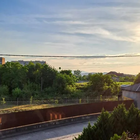 아파트 будинок 