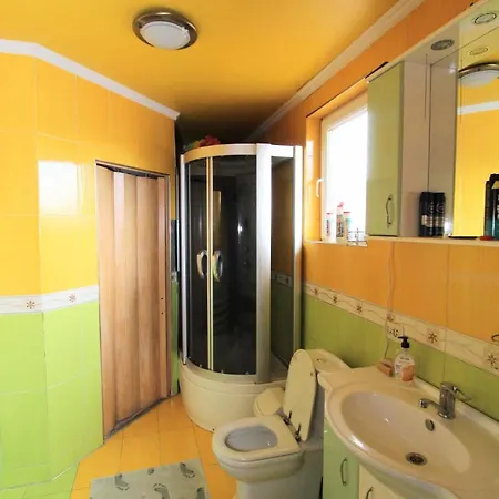 아파트 будинок 