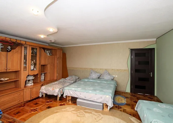 будинок 